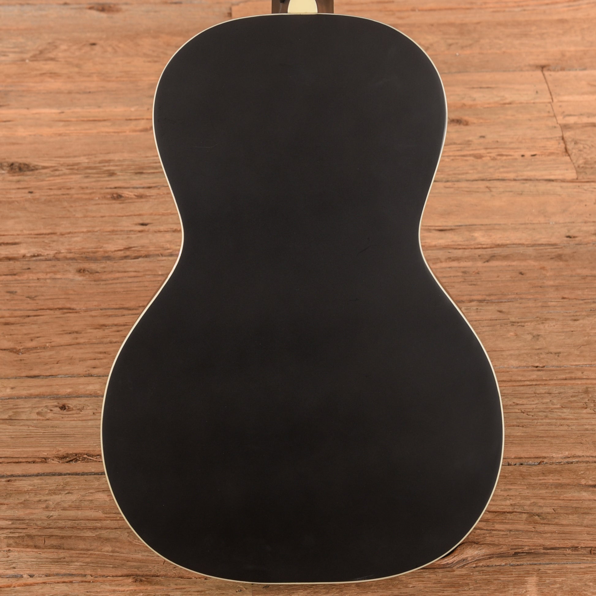 Orangewood Juniper Live Black Acoustic Guitars