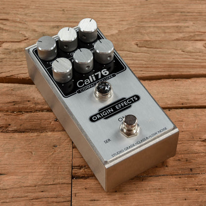 Origin Effects Cali76 Compact Deluxe Effects and Pedals / Compression and Sustain