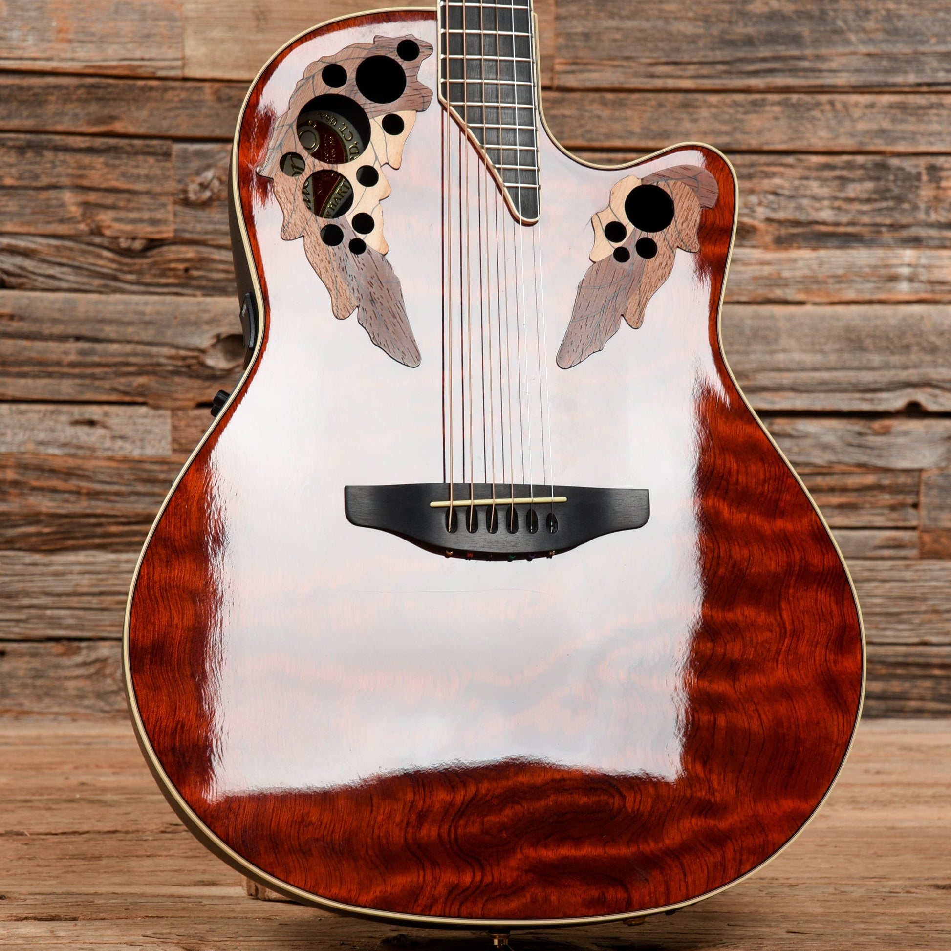 Ovation Collector's Series Waterfall Bubinga 1999 Acoustic Guitars / Built-in Electronics