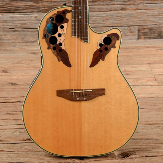 Ovation CS257 Celebrity Deluxe Natural 2000 Acoustic Guitars / Built-in Electronics