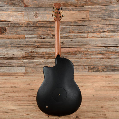 Ovation CS257 Celebrity Deluxe Natural 2000 Acoustic Guitars / Built-in Electronics