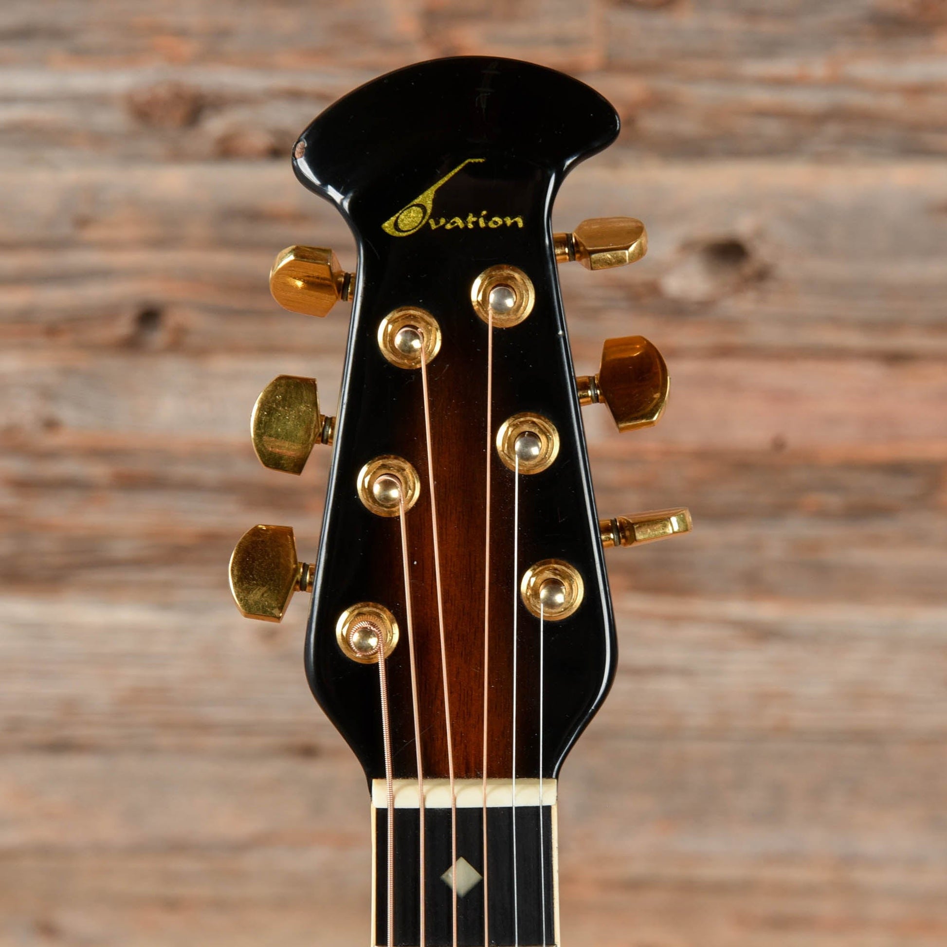 Ovation Model 1867 Acoustic Guitars / Concert