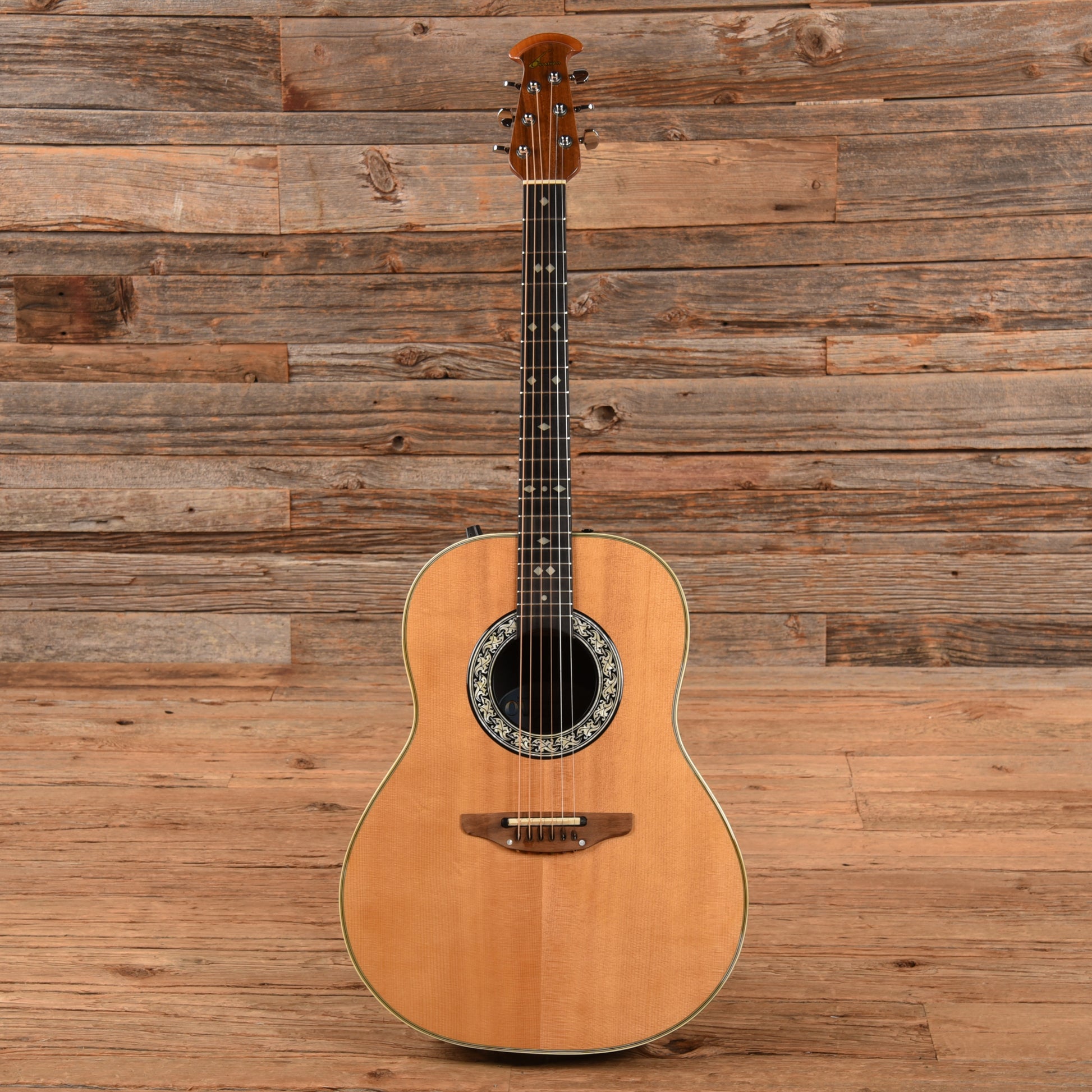 Ovation 1612 Balladeer Natural 1982 Acoustic Guitars / Dreadnought