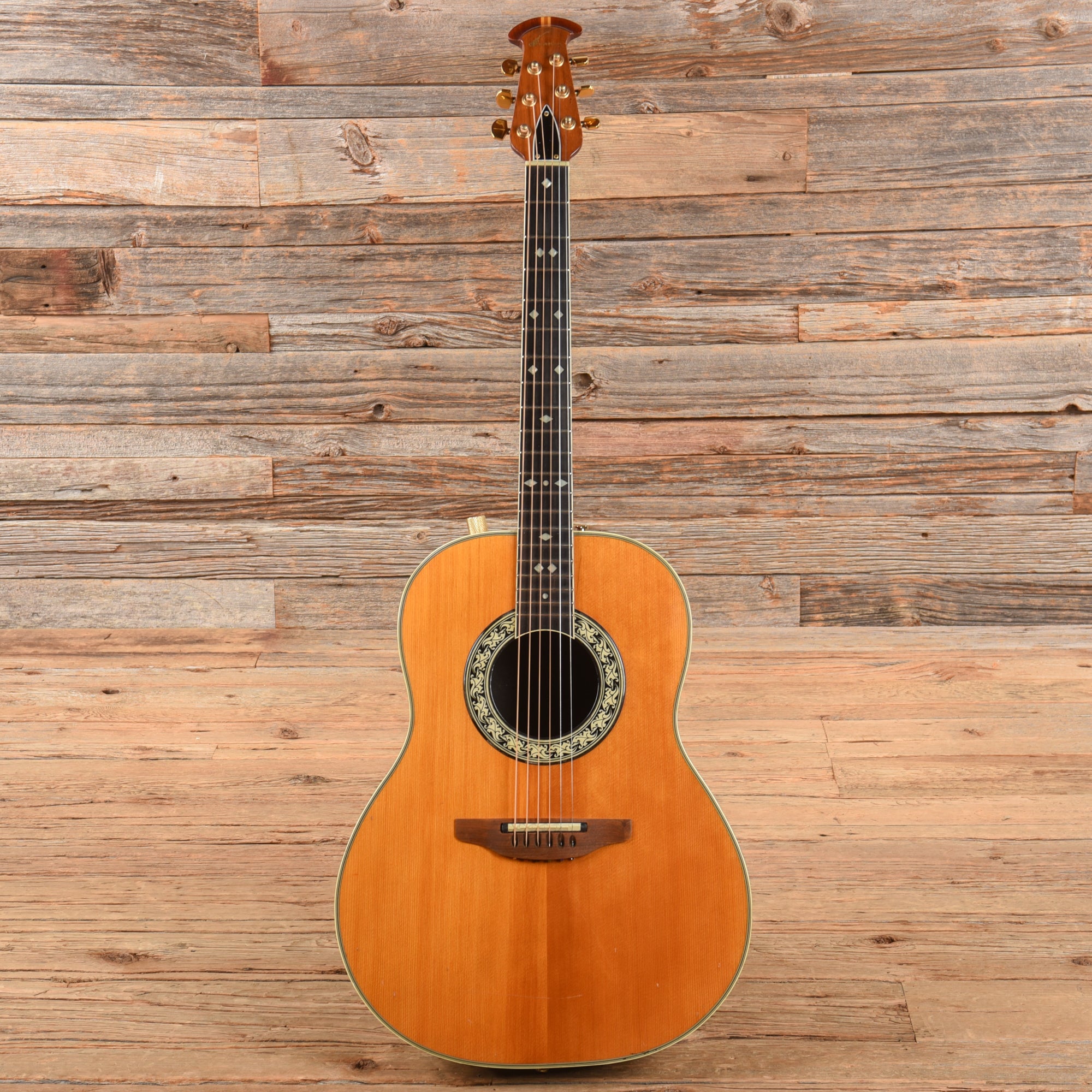 Ovation Legend Natural 1970s Acoustic Guitars / OM and Auditorium