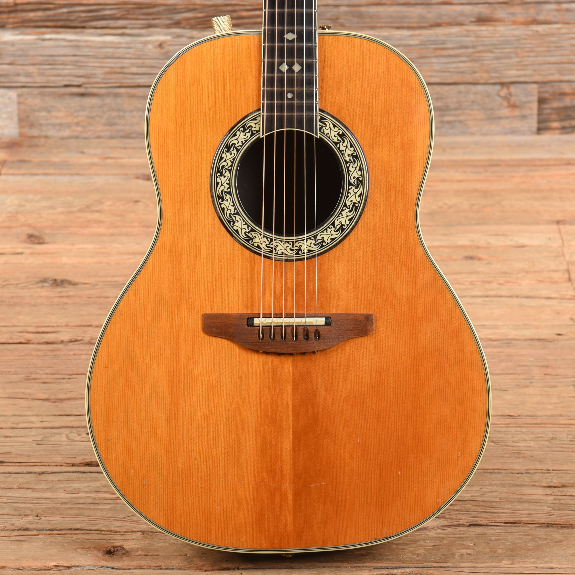 Ovation Legend Natural 1970s Acoustic Guitars / OM and Auditorium