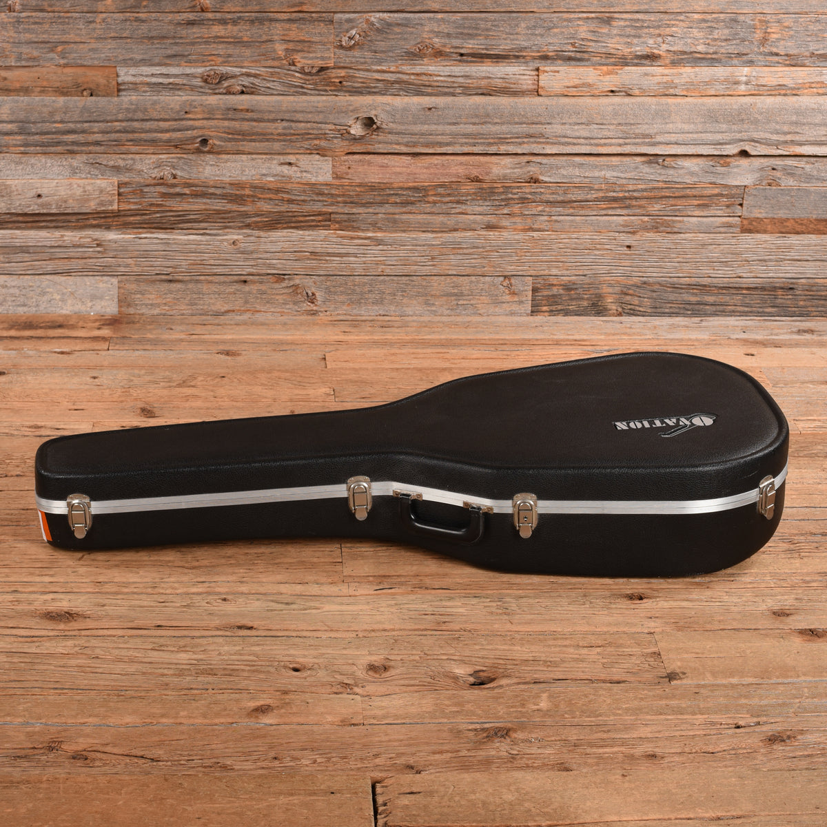 Ovation 1862 Custom Balladeer Natural Acoustic Guitars