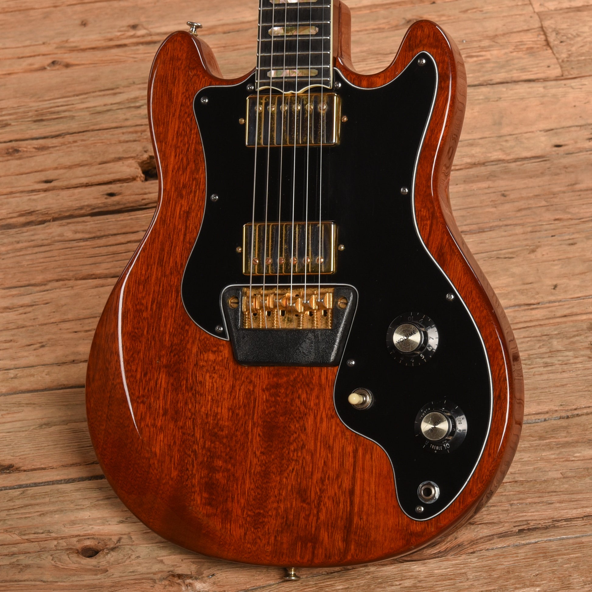 Ovation Preacher Deluxe Sunburst 1980 Electric Guitars / Solid Body