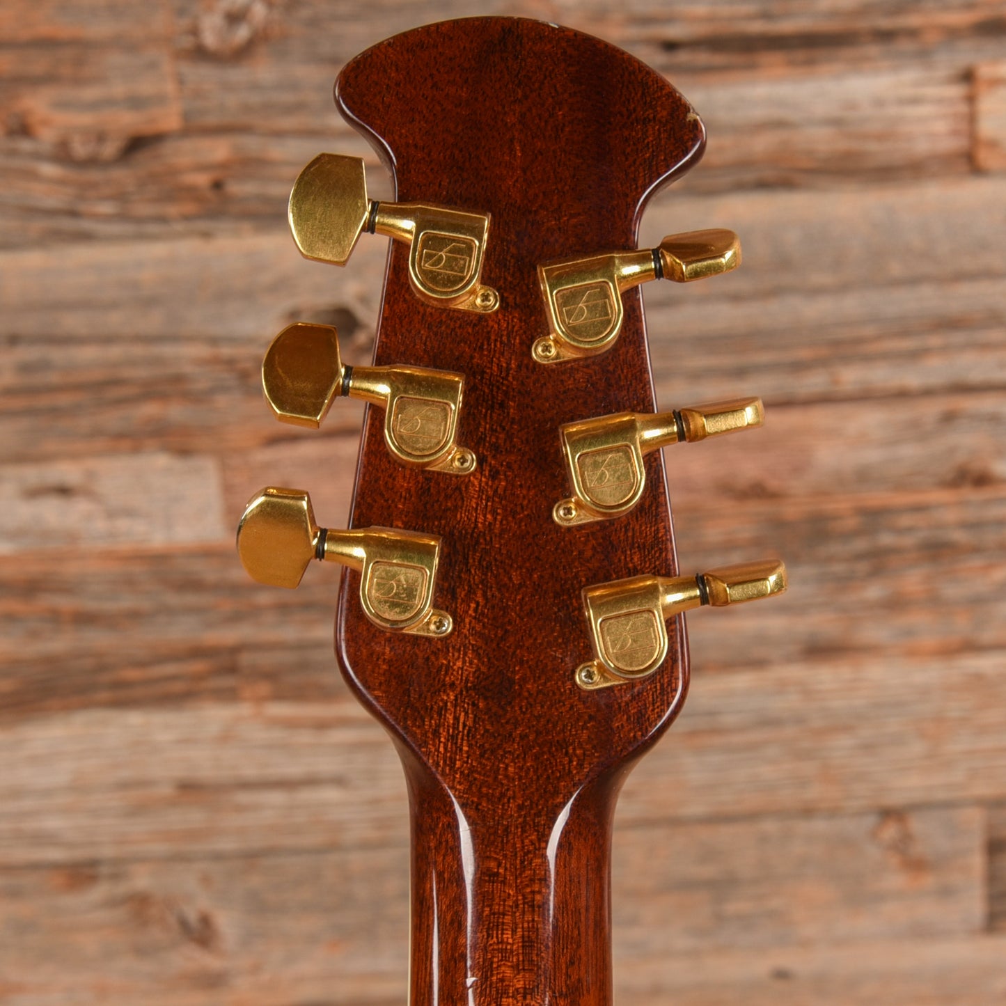 Ovation Preacher Deluxe Sunburst 1980 Electric Guitars / Solid Body