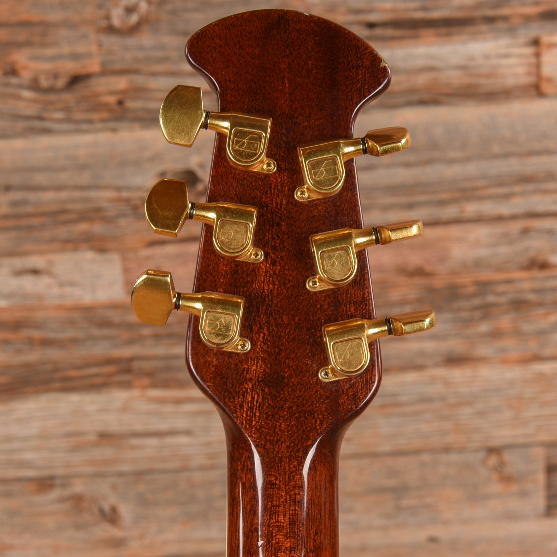 Ovation Preacher Deluxe Sunburst 1980 Electric Guitars / Solid Body