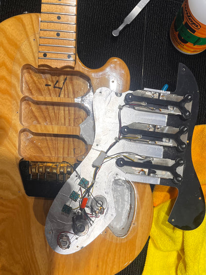 Ovation Viper III Natural 1970s Electric Guitars / Solid Body