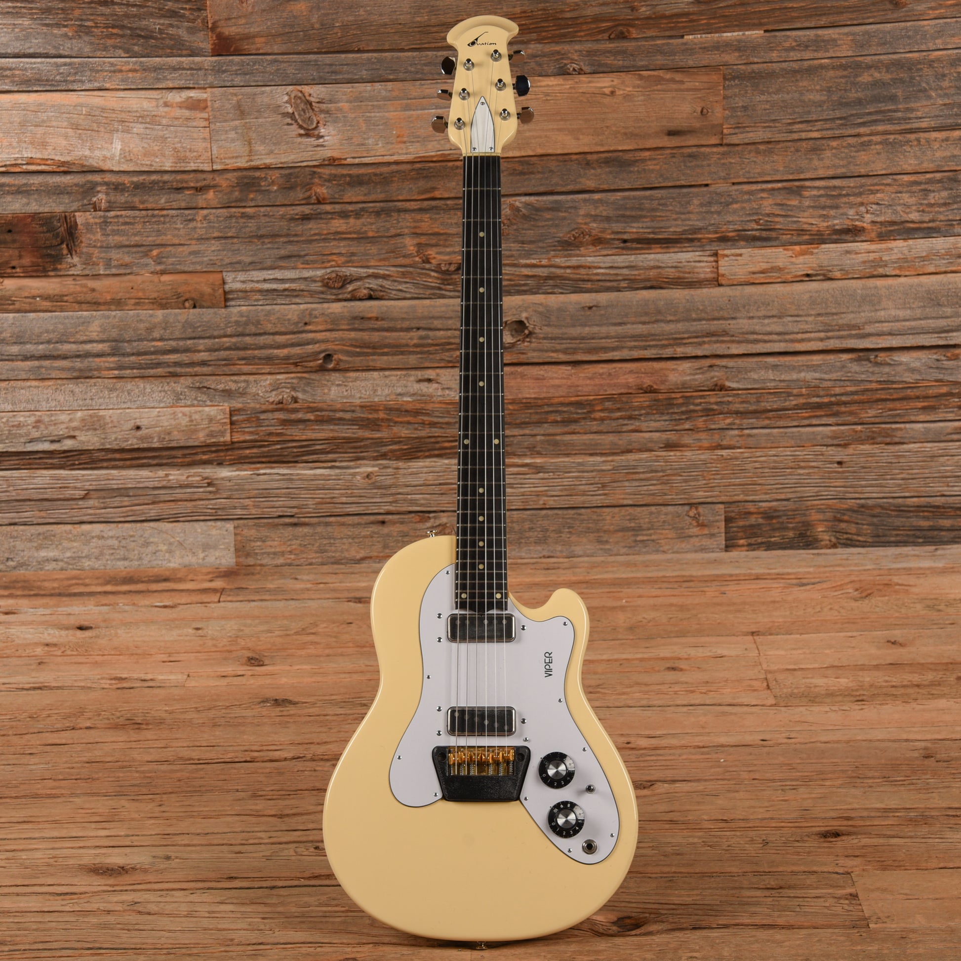 Ovation Viper White 1981 Electric Guitars / Solid Body