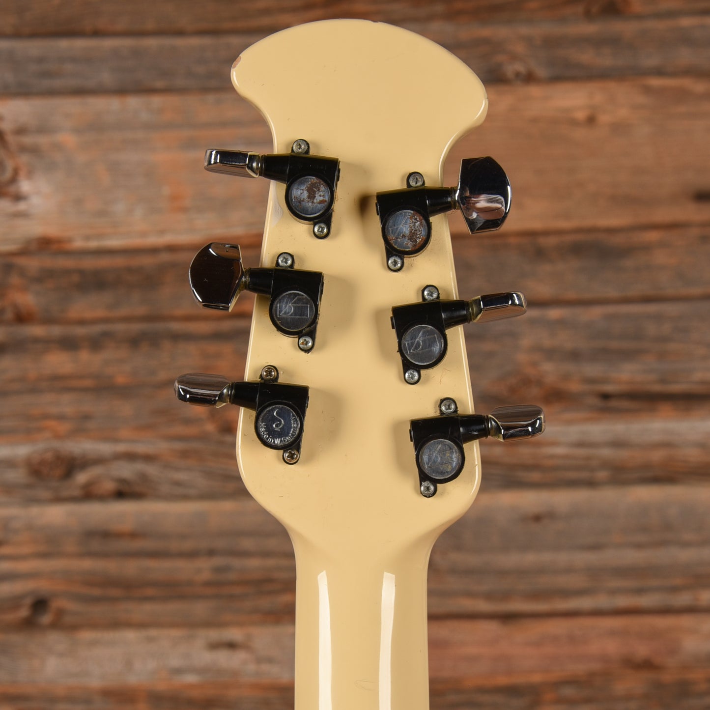 Ovation Viper White 1981 Electric Guitars / Solid Body