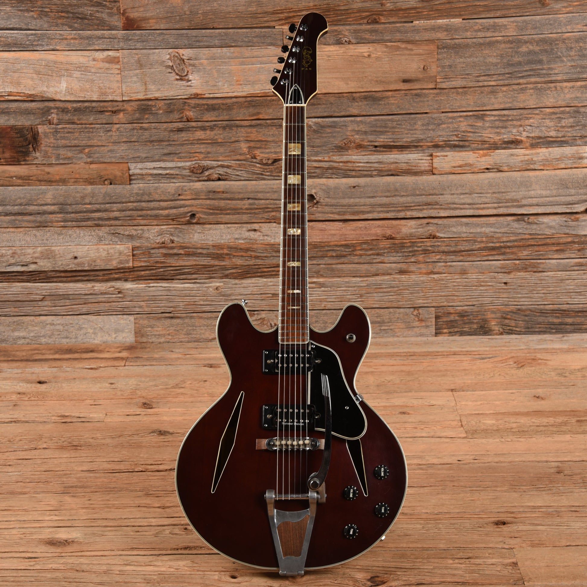 Pan Guitars P-23 Walnut 1970s Electric Guitars / Semi-Hollow