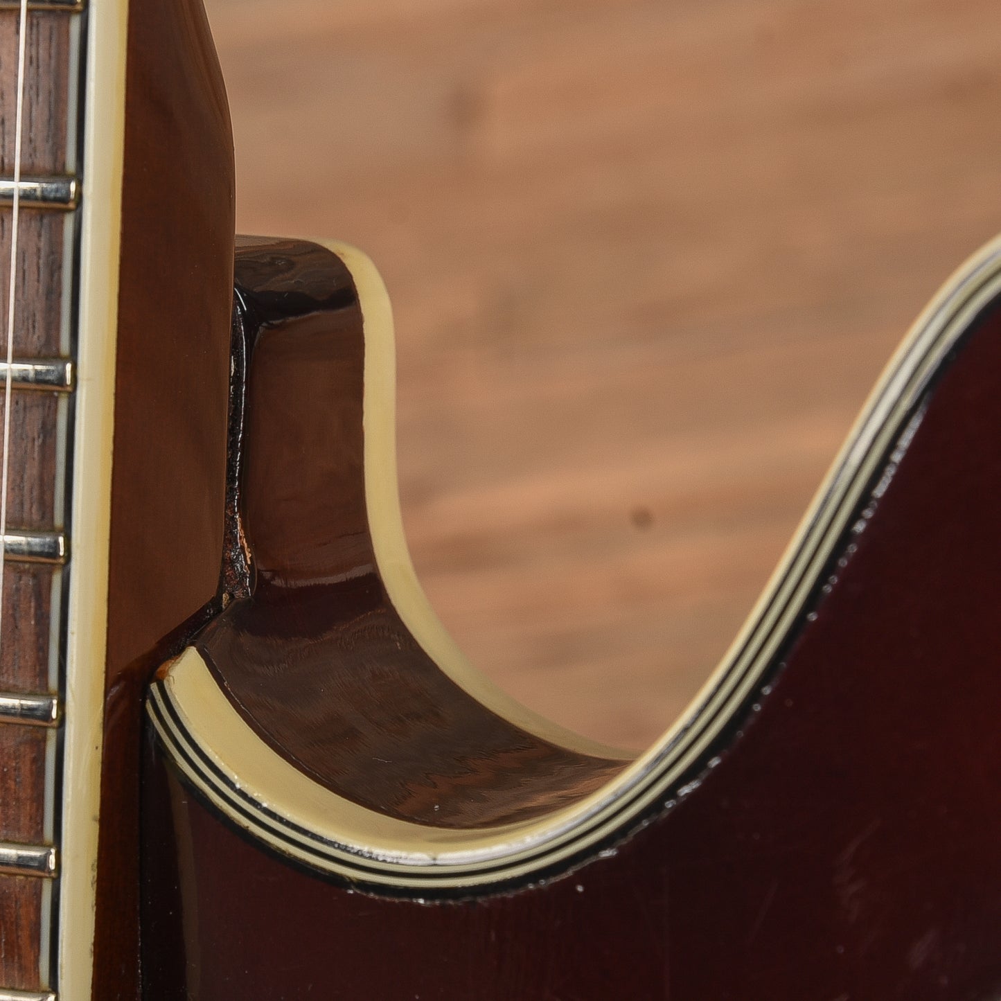 Pan Guitars P-23 Walnut 1970s Electric Guitars / Semi-Hollow