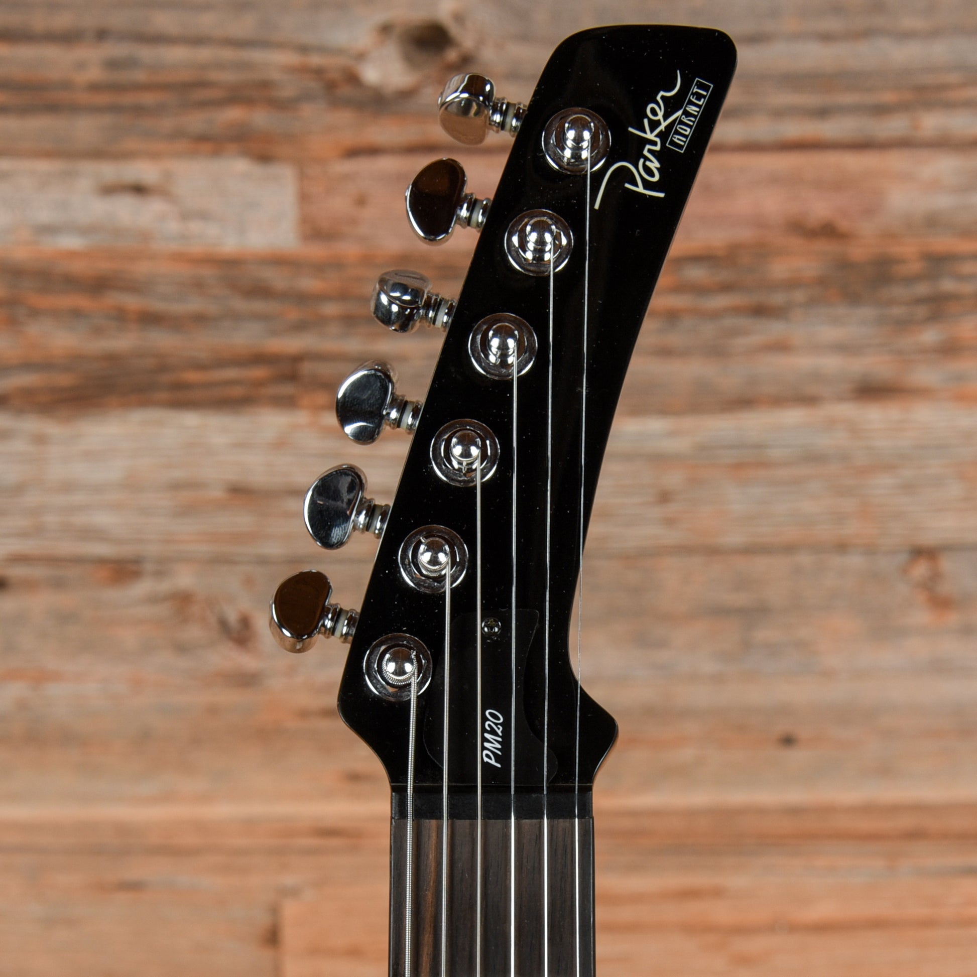 Parker Hornet PM20 Natural Electric Guitars
