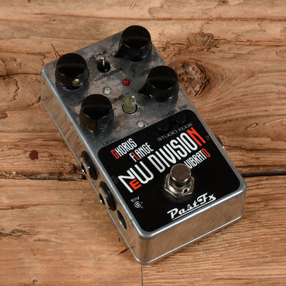 Past FX New Division Effects and Pedals / Chorus and Vibrato