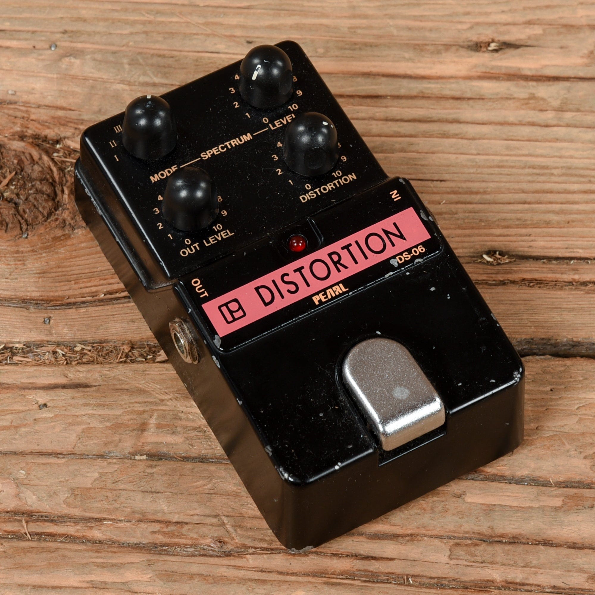 Pearl DS-06 Distortion Effects and Pedals / Distortion
