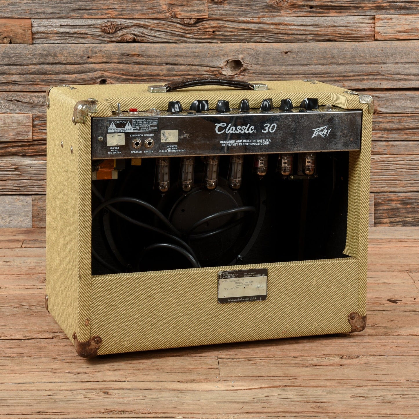 Peavey Classic 30 Tweed 2000 Amps / Guitar Cabinets