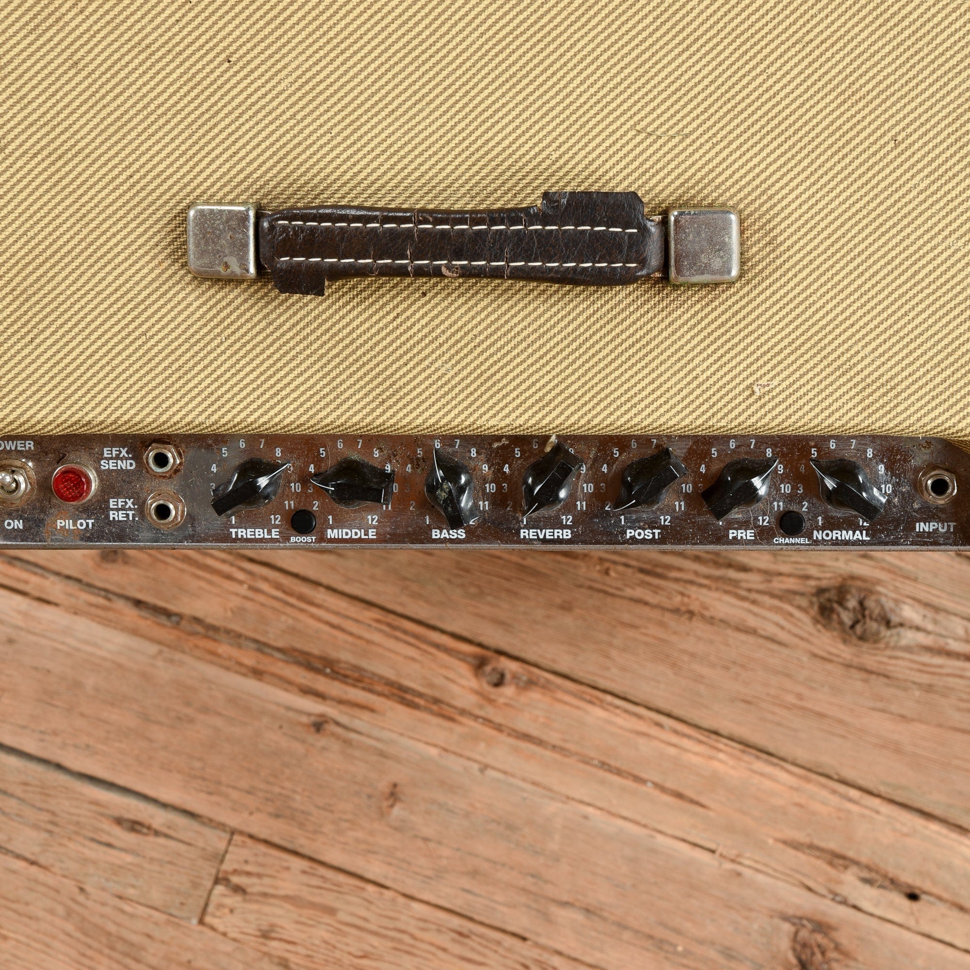 Peavey Classic 30 Tweed 2000 Amps / Guitar Cabinets