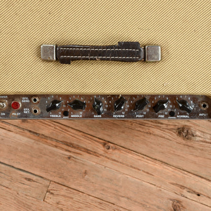 Peavey Classic 30 Tweed 2000 Amps / Guitar Cabinets