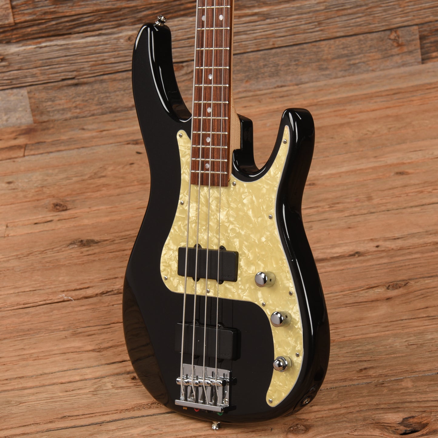 Peavey Axcelerator Bass Black Bass Guitars / 4-String