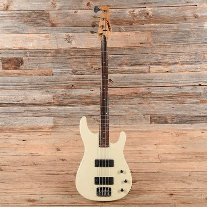 Peavey Foundation White 1992 Bass Guitars / 4-String