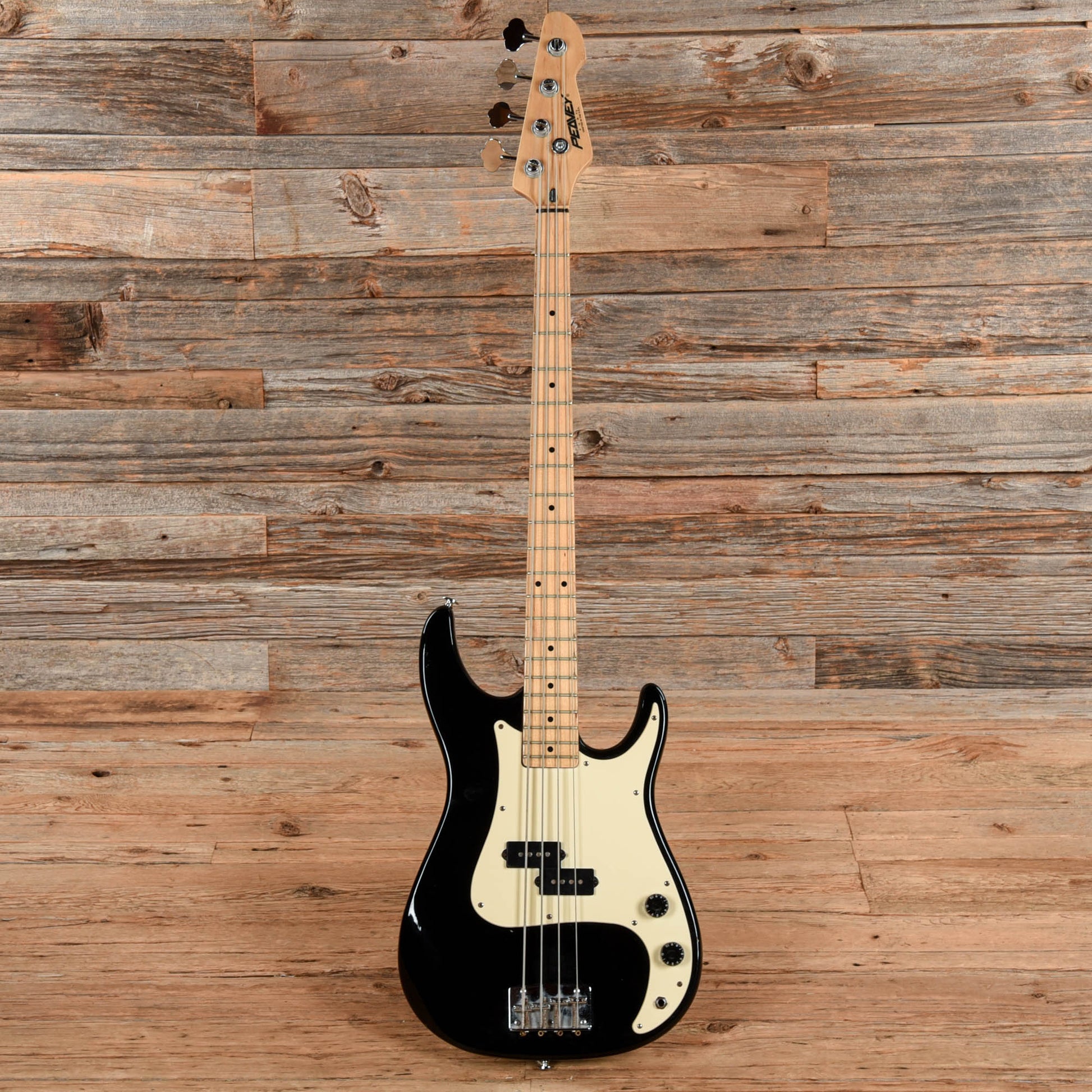 Peavey Fury Black Bass Guitars / 4-String