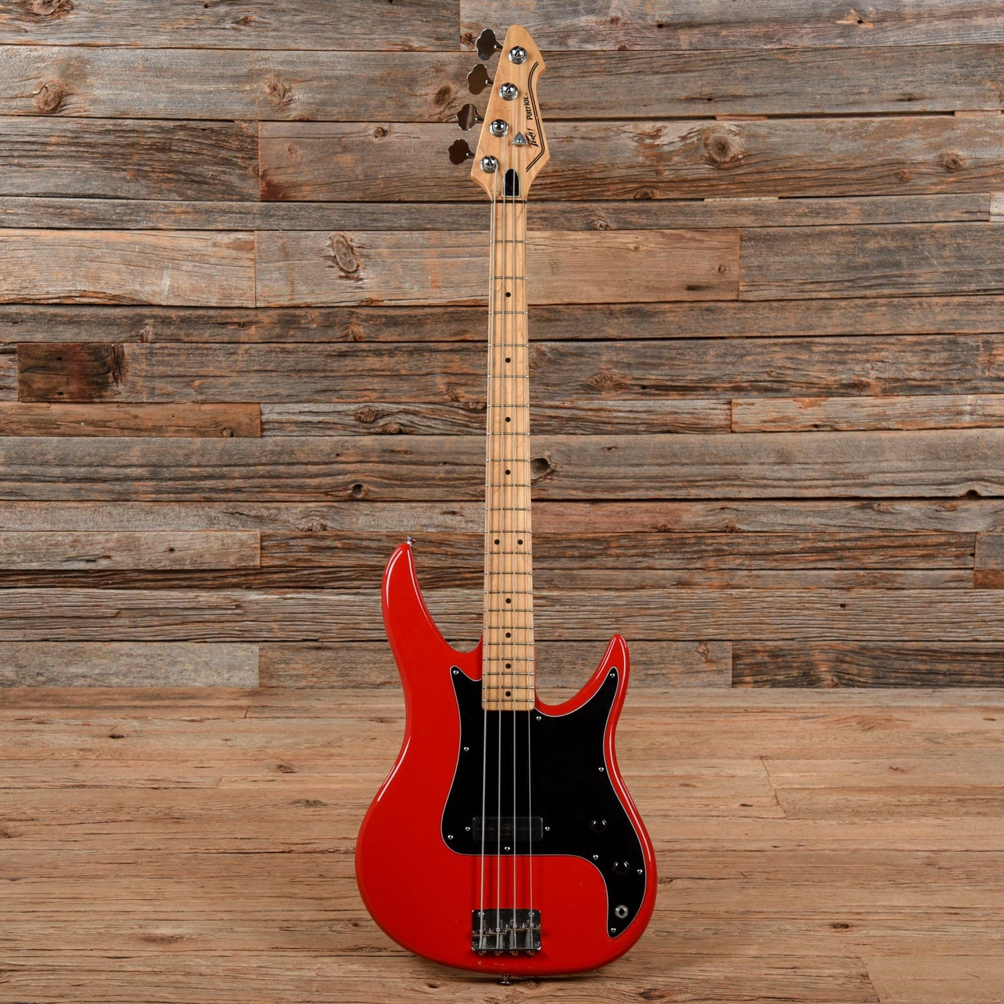 Peavey Patriot Laser Red 1984 Bass Guitars / 4-String