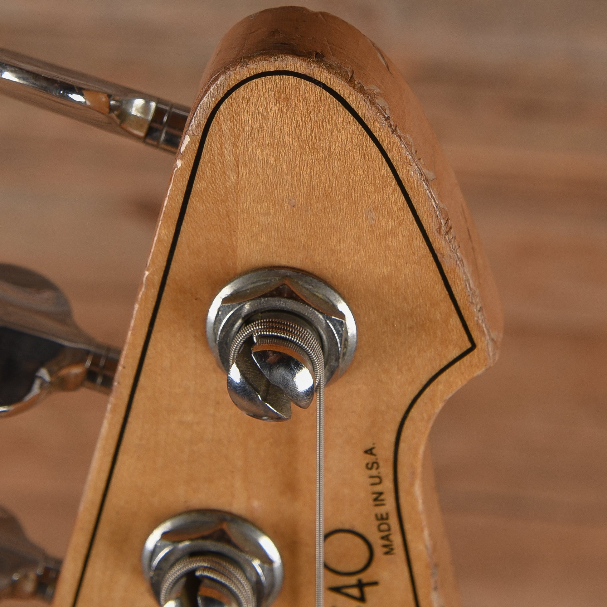 Peavey T-40 Natural 1978 Bass Guitars / 4-String