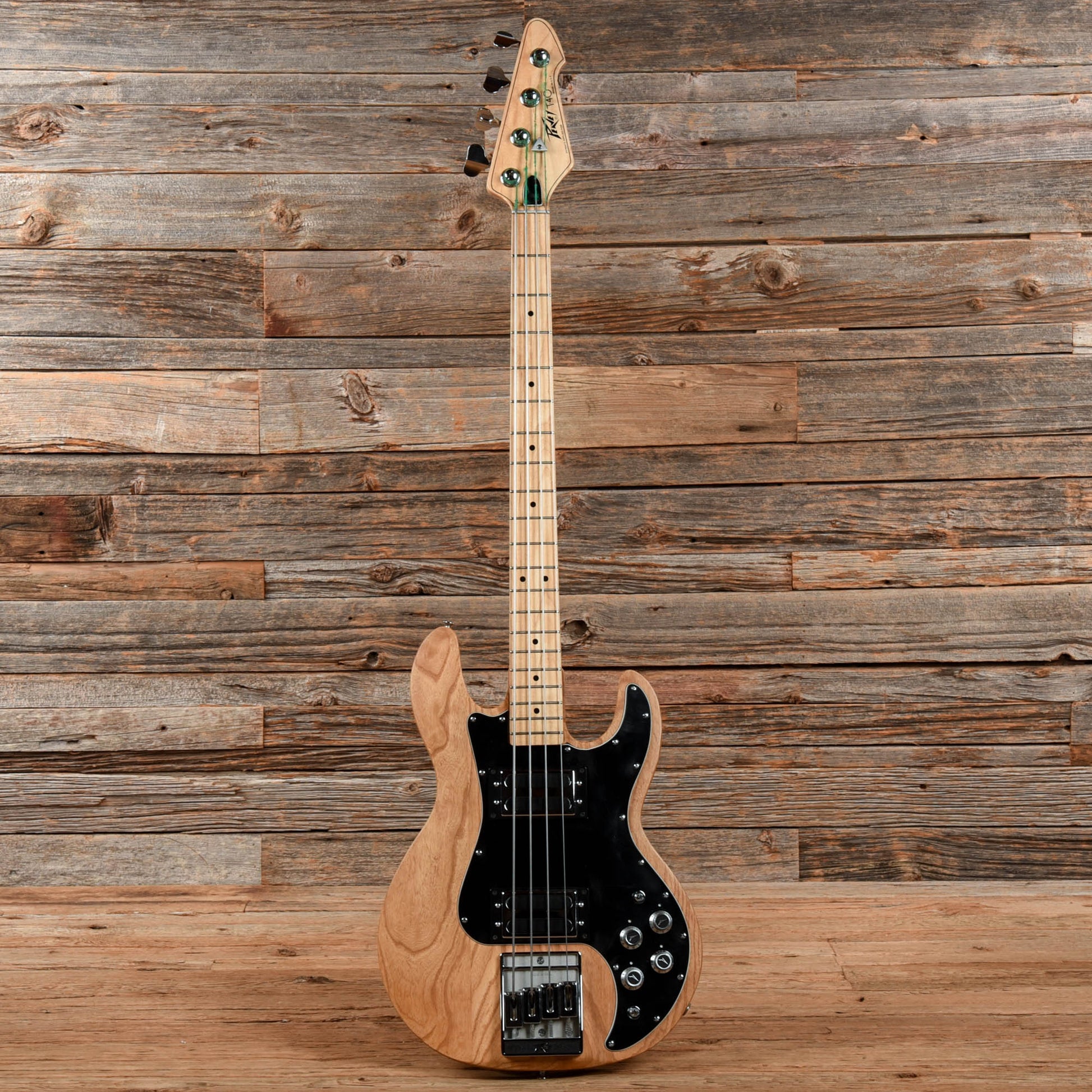 Peavey T-40 Natural 1979 Bass Guitars / 4-String