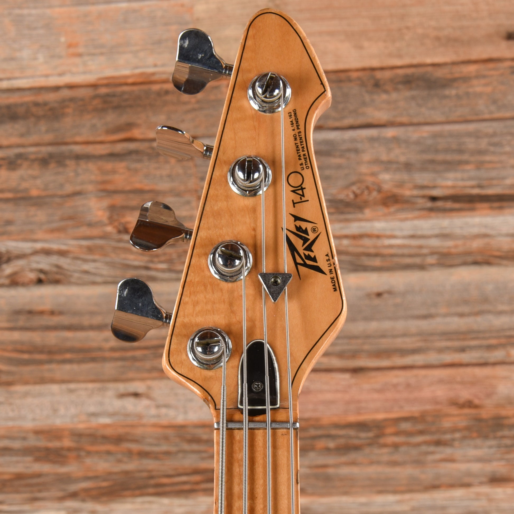 Peavey T-40 Natural Bass Guitars / 4-String