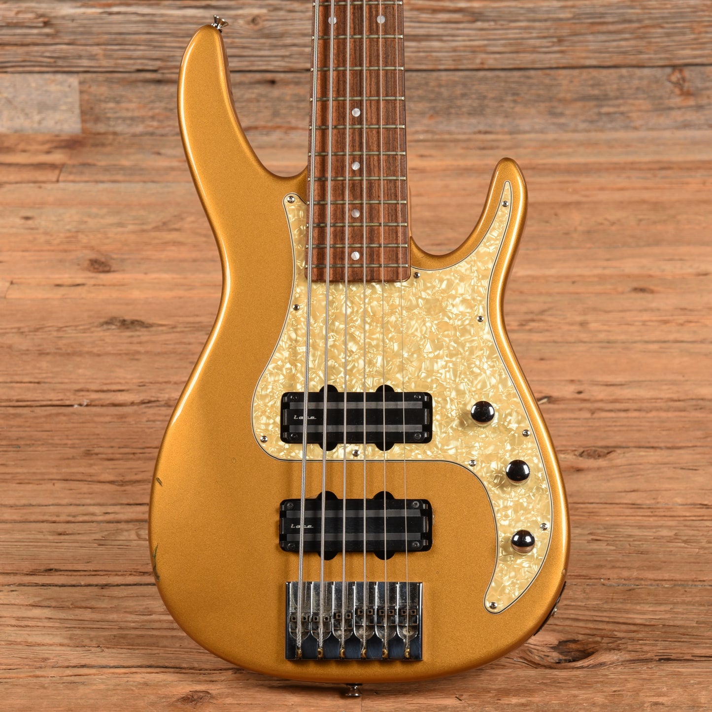 Peavey Axcelerator 6 Gold Bass Guitars / 5-String or More