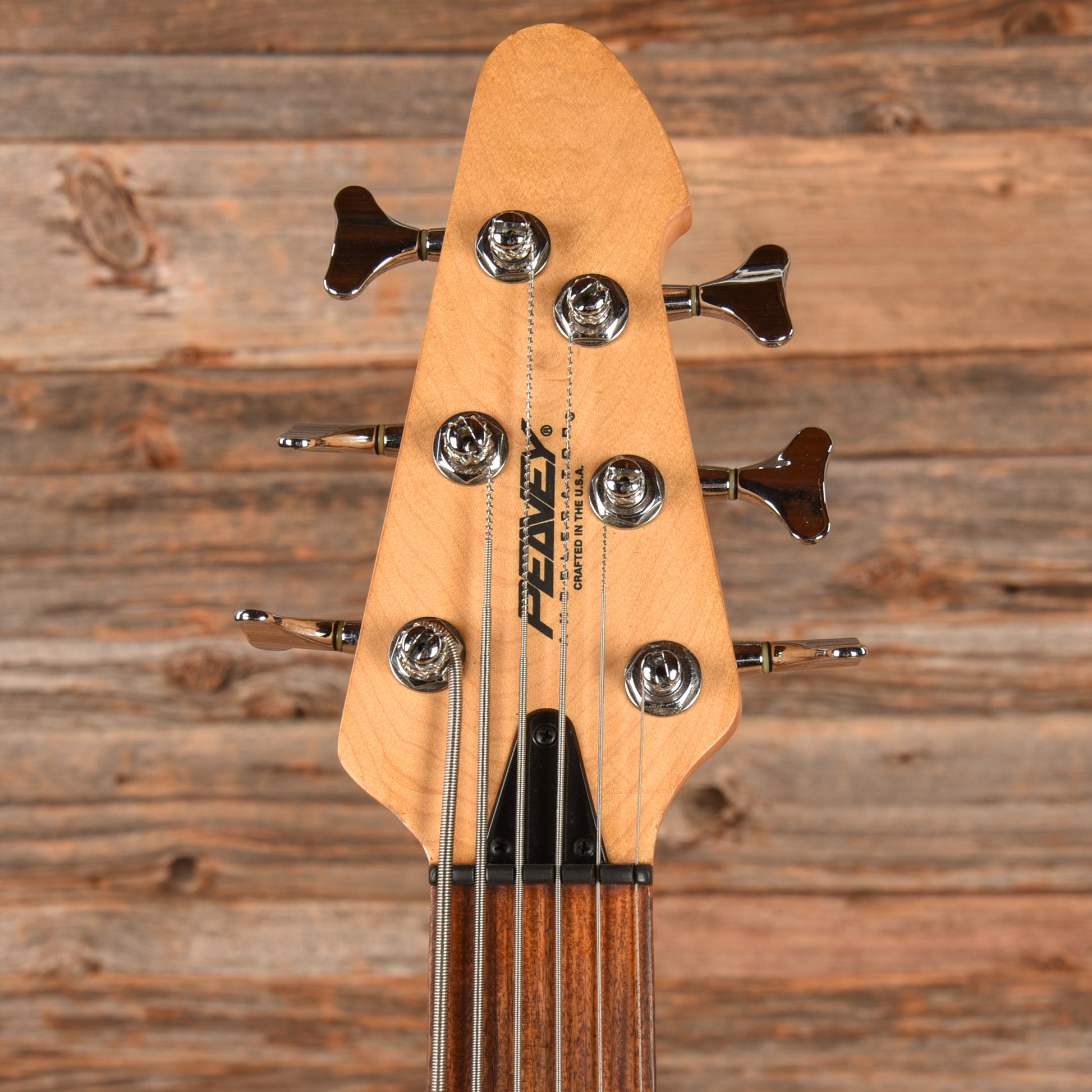 Peavey Axcelerator 6 Gold Bass Guitars / 5-String or More