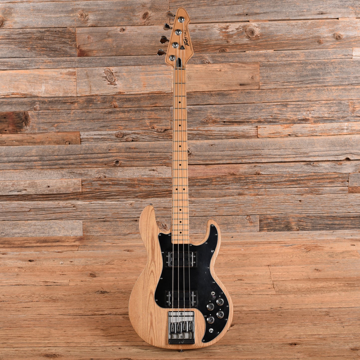 Peavey T40 Natural 1980s Bass Guitars