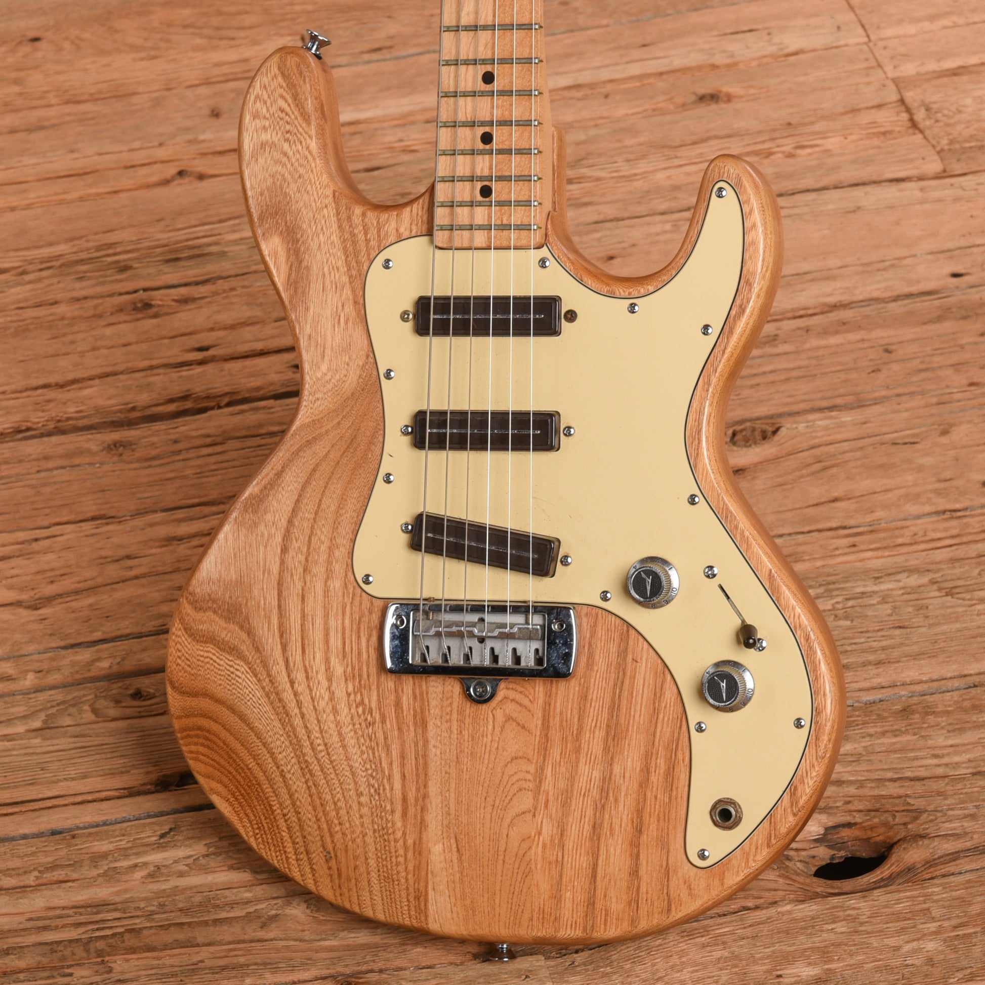 Peavey T-30 Natural 1982 Electric Guitars / Solid Body