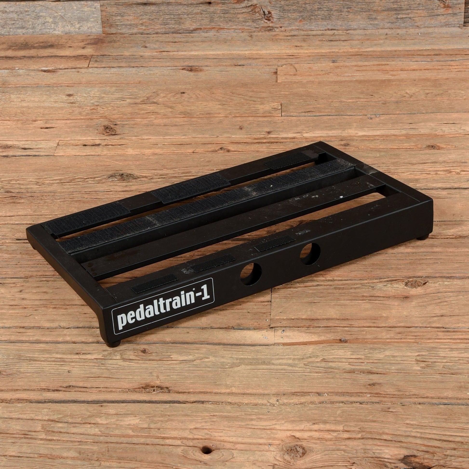 Pedaltrain 1 w/HSC Effects and Pedals / Pedalboards and Power Supplies