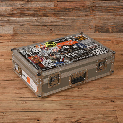 Pedaltrain 2 w/ Road Case Effects and Pedals / Pedalboards and Power Supplies