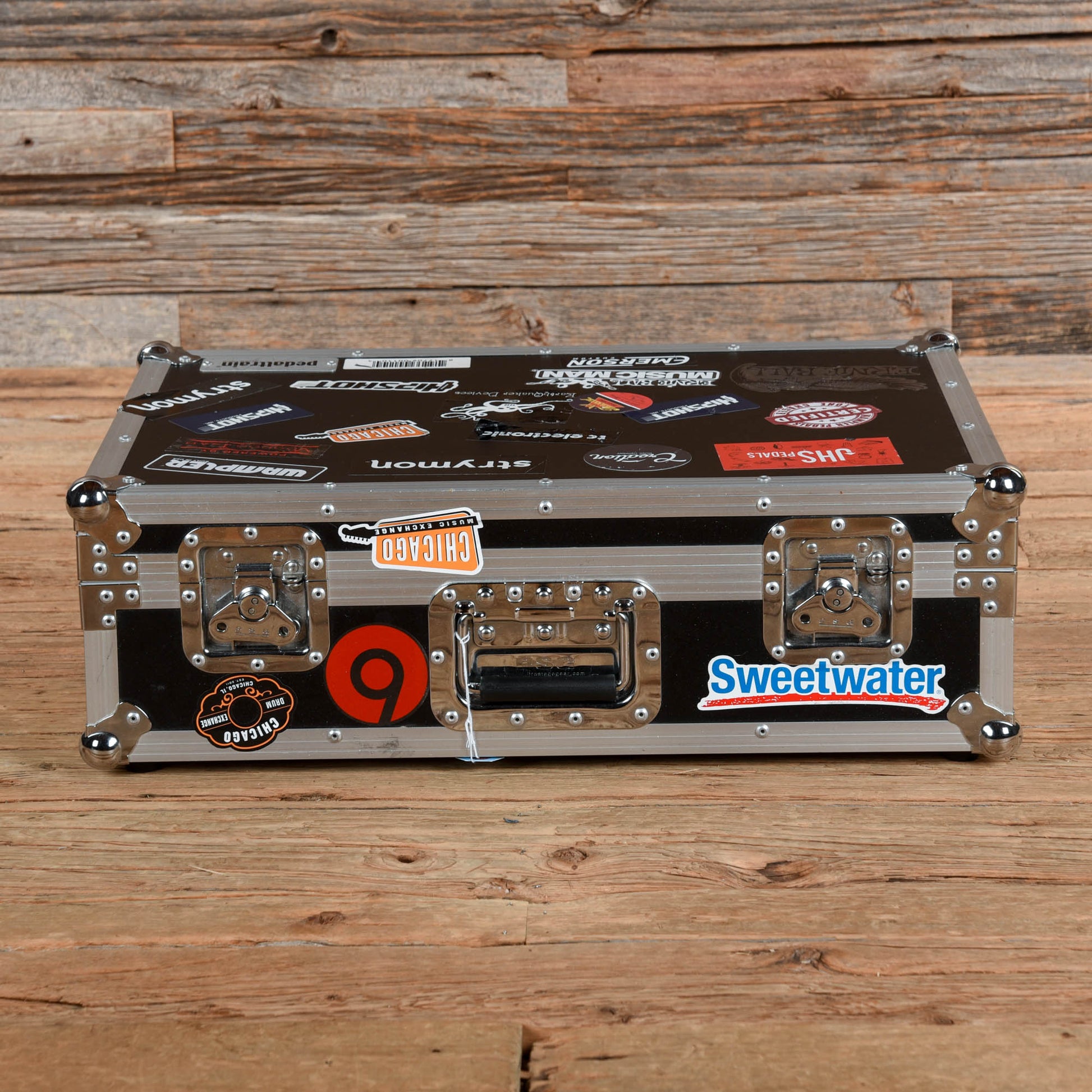 Pedaltrain 2 w/ Tour Case Effects and Pedals / Pedalboards and Power Supplies