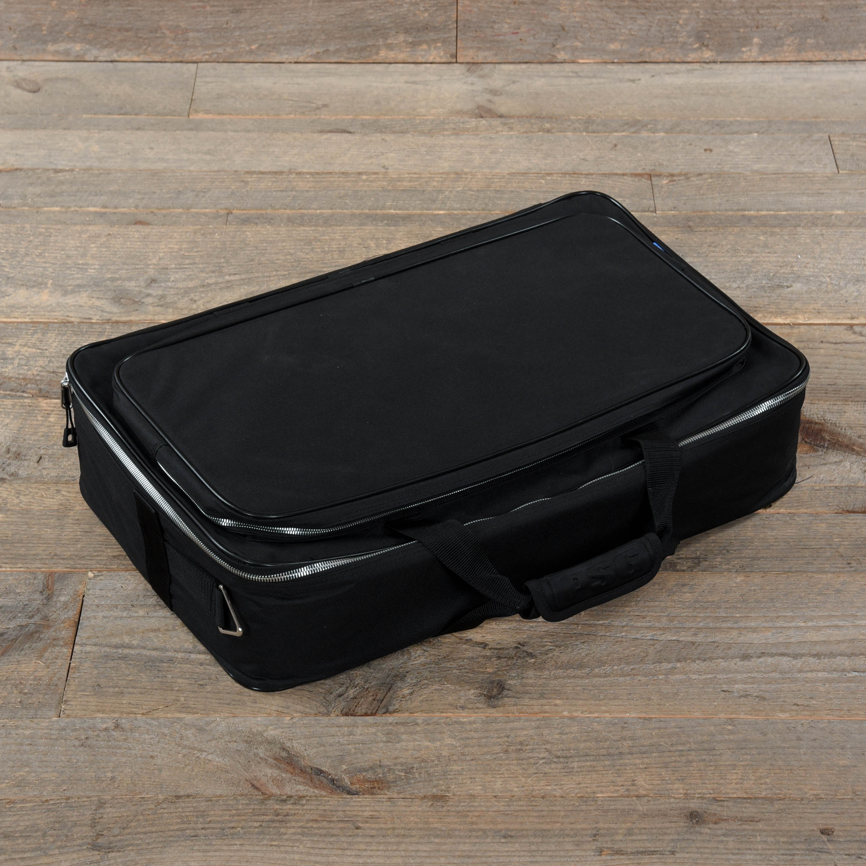 Pedaltrain Classic 1 Pedalboard w/Soft Case Effects and Pedals / Pedalboards and Power Supplies