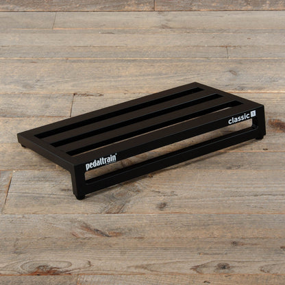 Pedaltrain Classic 1 Pedalboard w/Tour Case Effects and Pedals / Pedalboards and Power Supplies