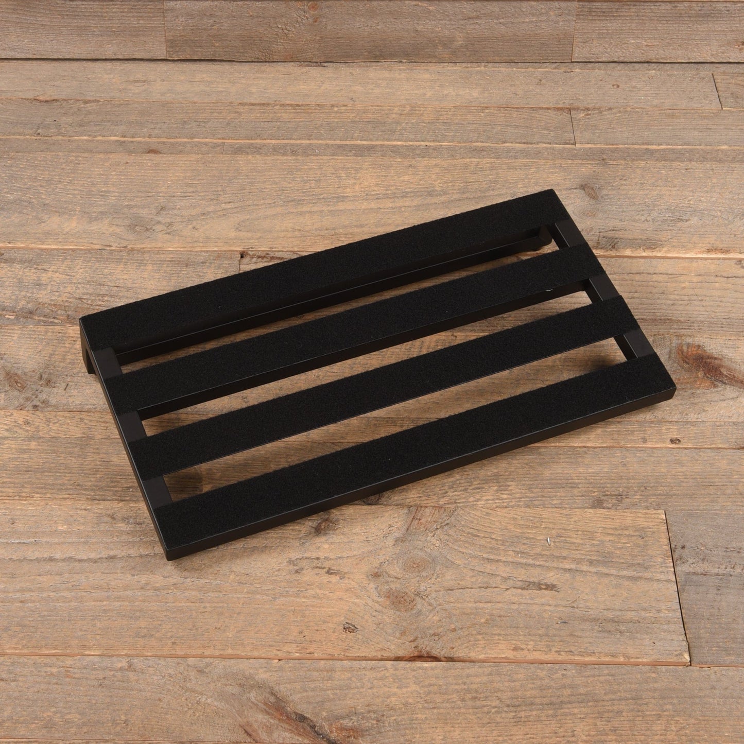 Pedaltrain Classic 2 Pedalboard 4 Rails 24x12.5 w/Soft Case Effects and Pedals / Pedalboards and Power Supplies