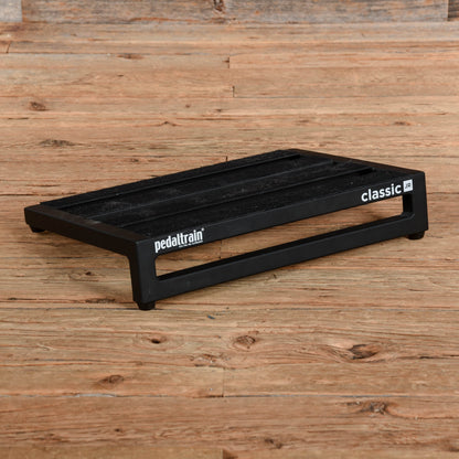 Pedaltrain Classic Jr w/ Tour Case Effects and Pedals / Pedalboards and Power Supplies