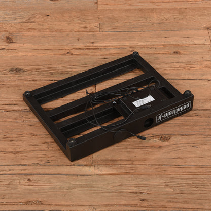Pedaltrain Jr. w/ Soft Case Effects and Pedals / Pedalboards and Power Supplies