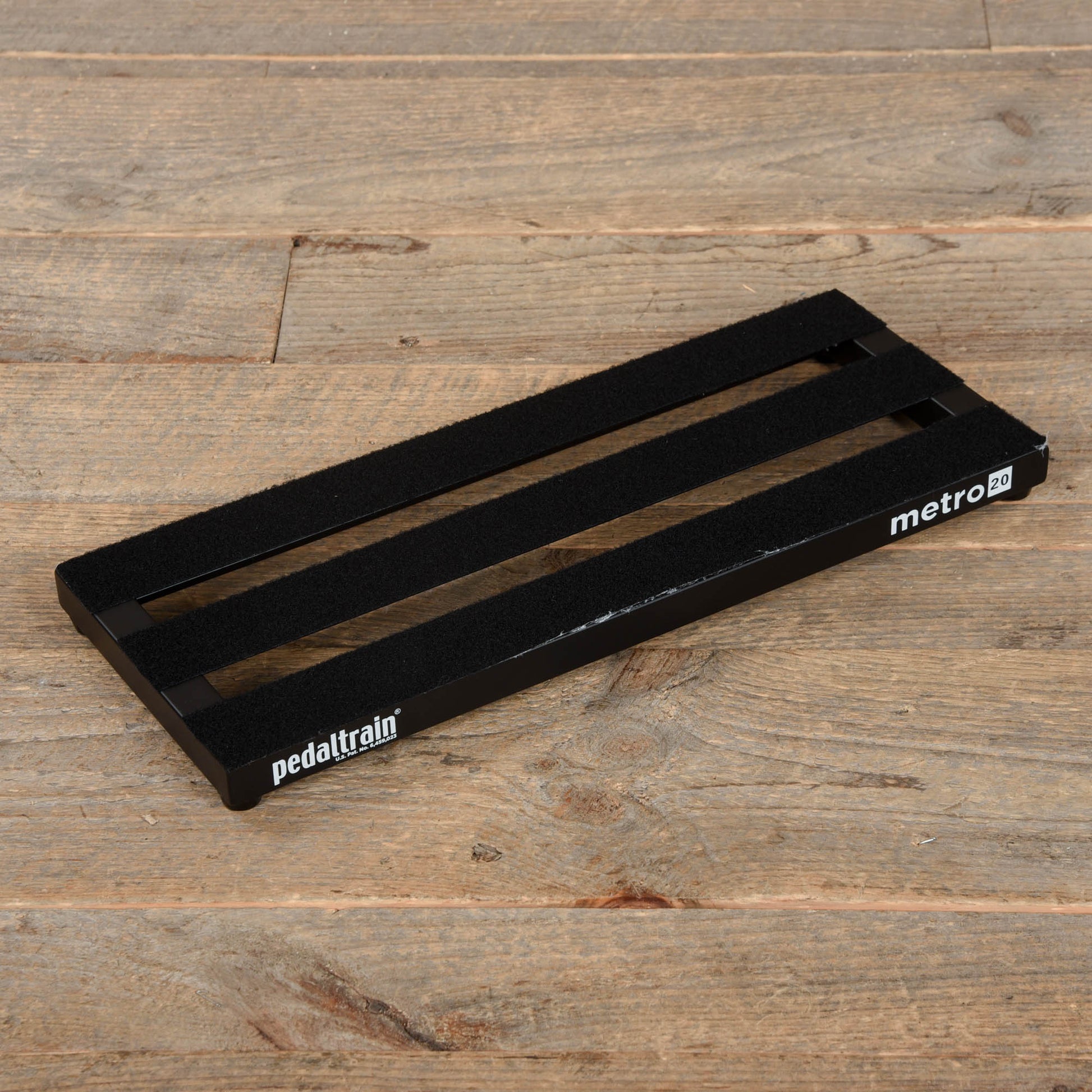 Pedaltrain Metro 20 Pedalboard 3 Rails 20x8 w/Soft Case Effects and Pedals / Pedalboards and Power Supplies