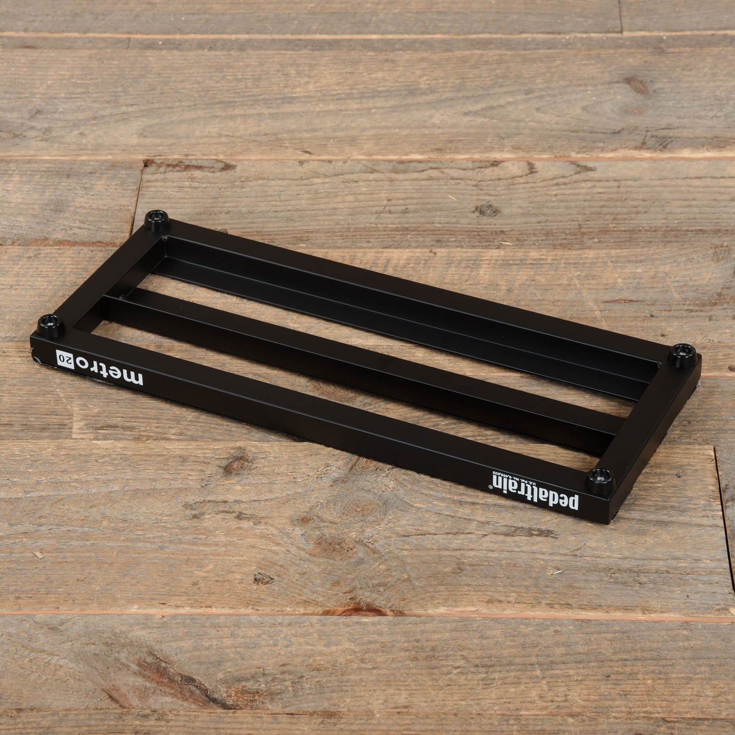 Pedaltrain Metro 20 Pedalboard 3 Rails 20x8 w/Soft Case Effects and Pedals / Pedalboards and Power Supplies