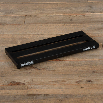 Pedaltrain Metro 20 Pedalboard 3 Rails 20x8 w/Soft Case Effects and Pedals / Pedalboards and Power Supplies