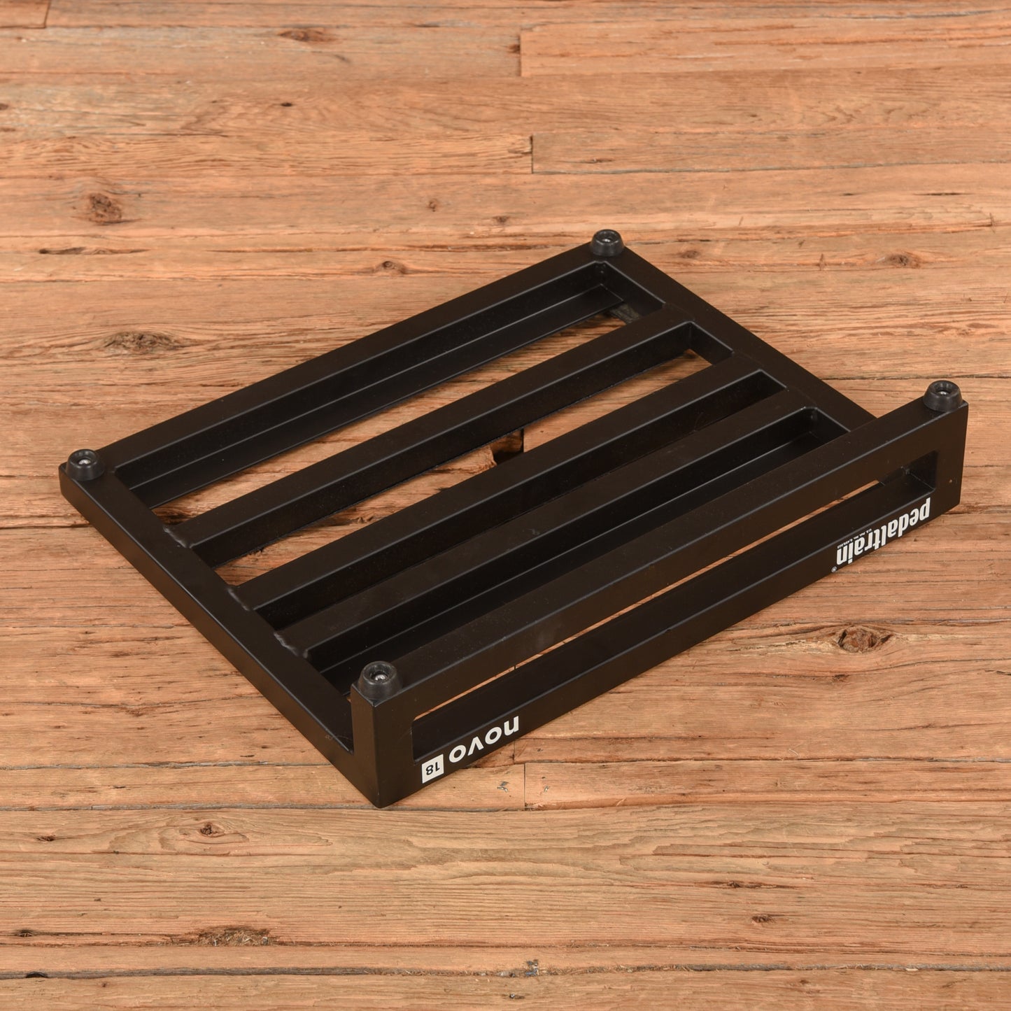 Pedaltrain Novo 18 with Soft Case Effects and Pedals / Pedalboards and Power Supplies