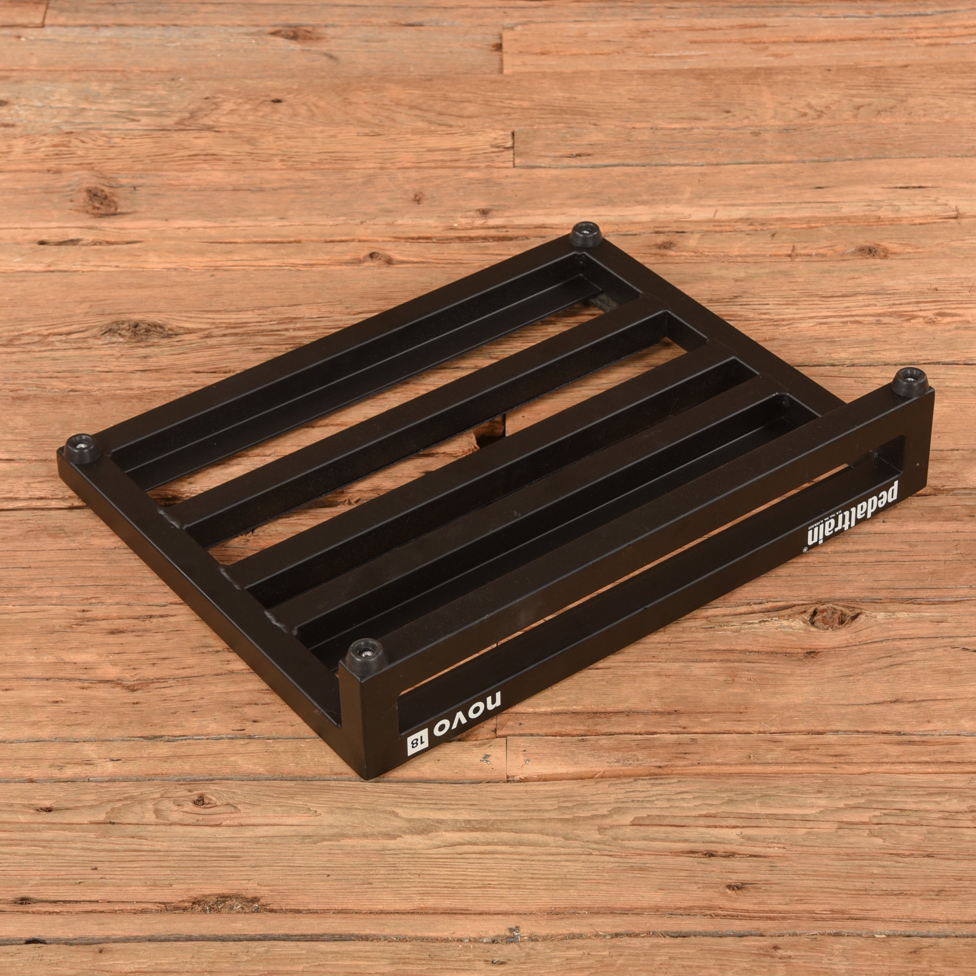 Pedaltrain Novo 18 with Soft Case Effects and Pedals / Pedalboards and Power Supplies