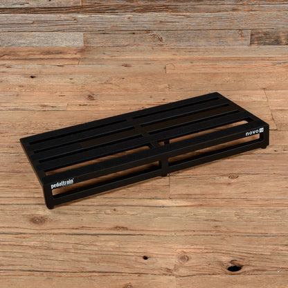 Pedaltrain Novo 32 with Soft Case Effects and Pedals / Pedalboards and Power Supplies