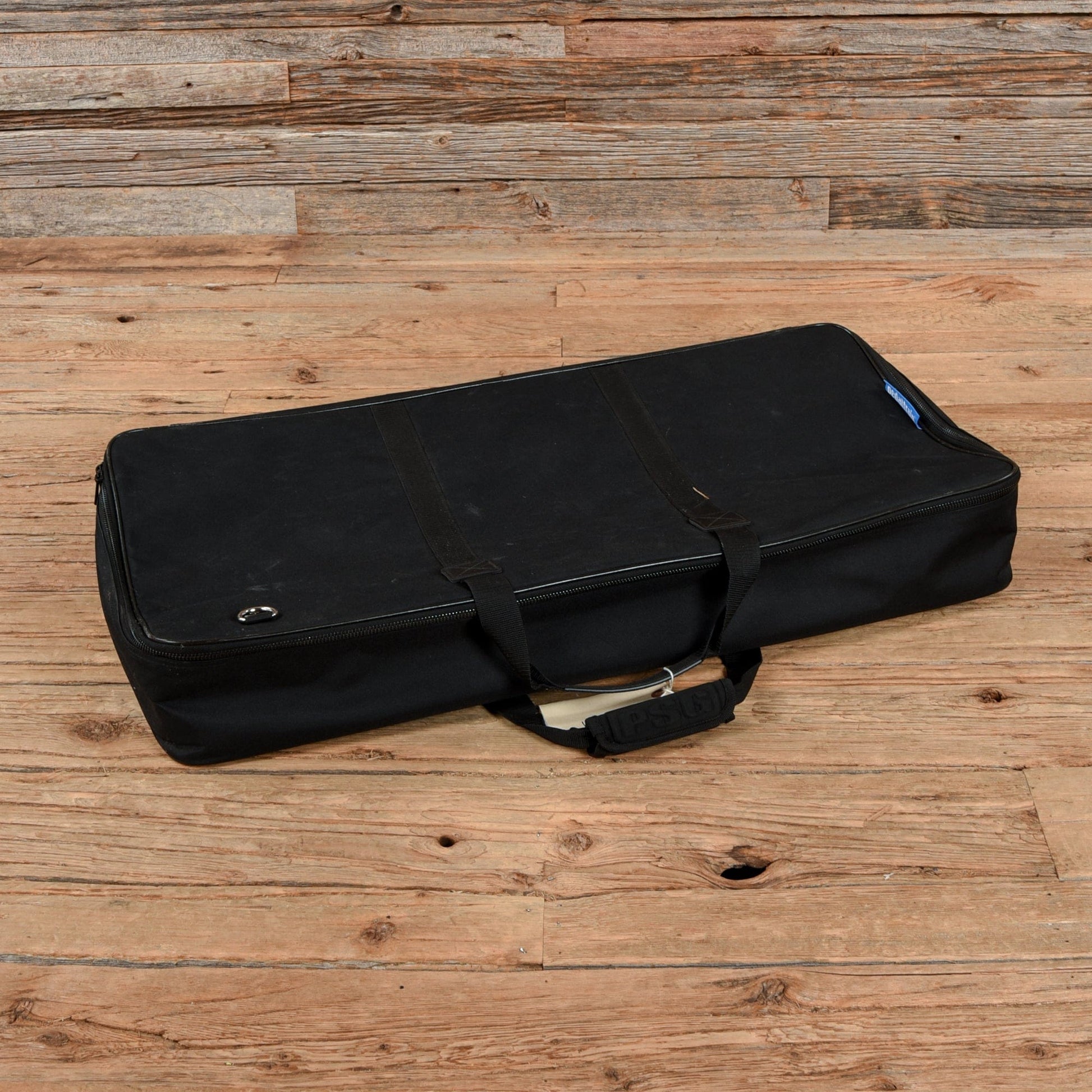 Pedaltrain Novo 32 with Soft Case Effects and Pedals / Pedalboards and Power Supplies